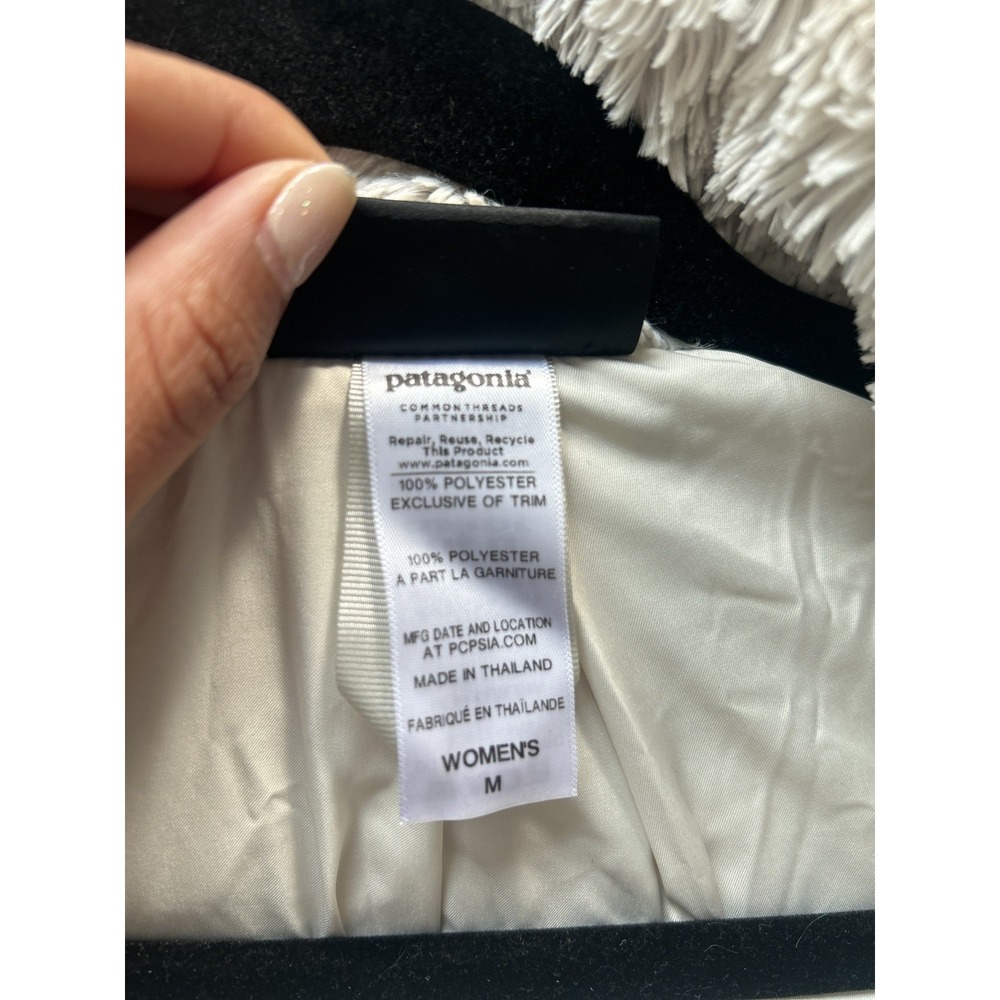 PATAGONIA Jacket Womens Cream Pelage Faux Fur Fuzzy Teddy Luxury Sz M Winterwear - Picture 4 of 9